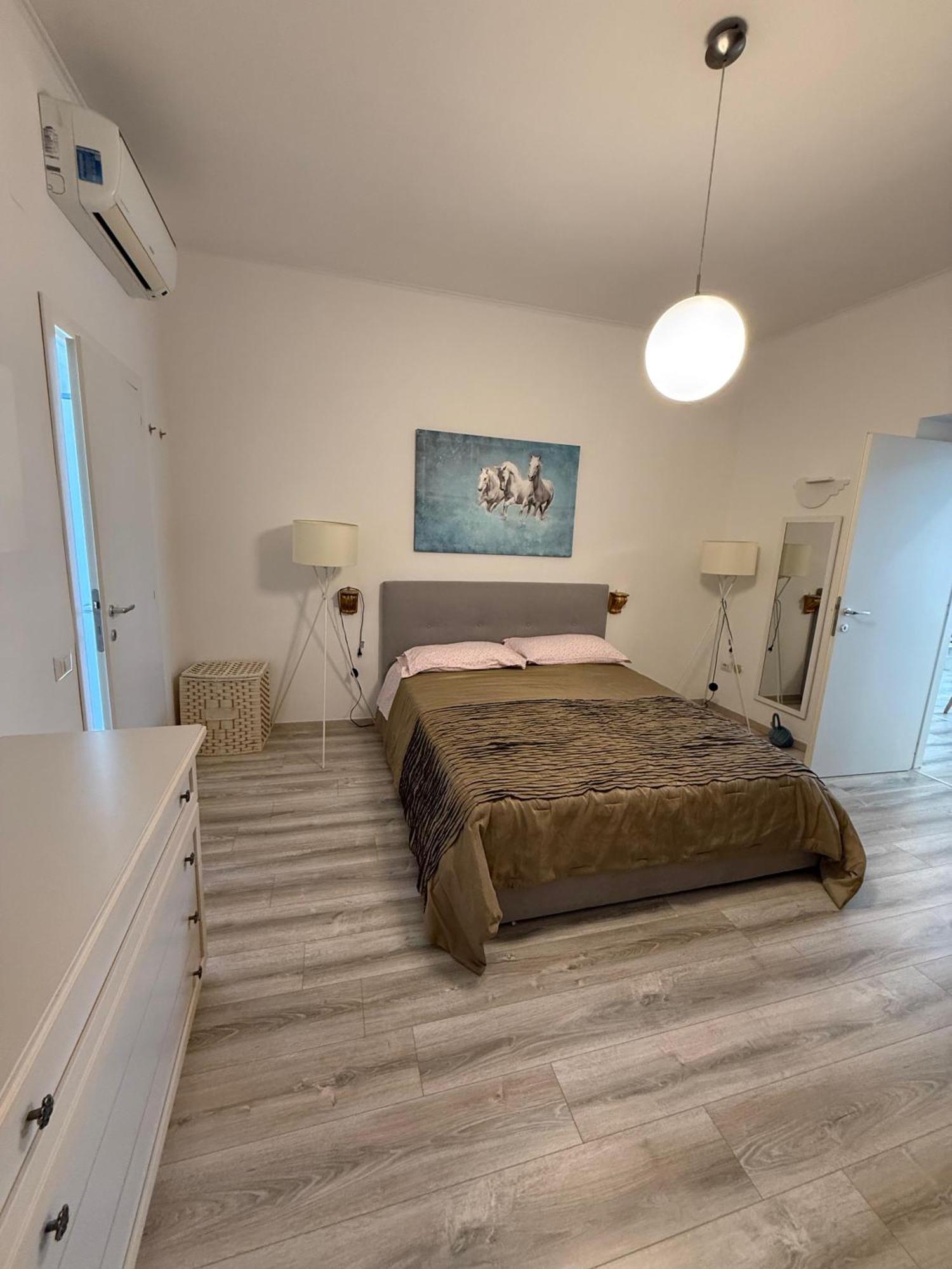 Panoramic Apartment نابولي المظهر الخارجي الصورة